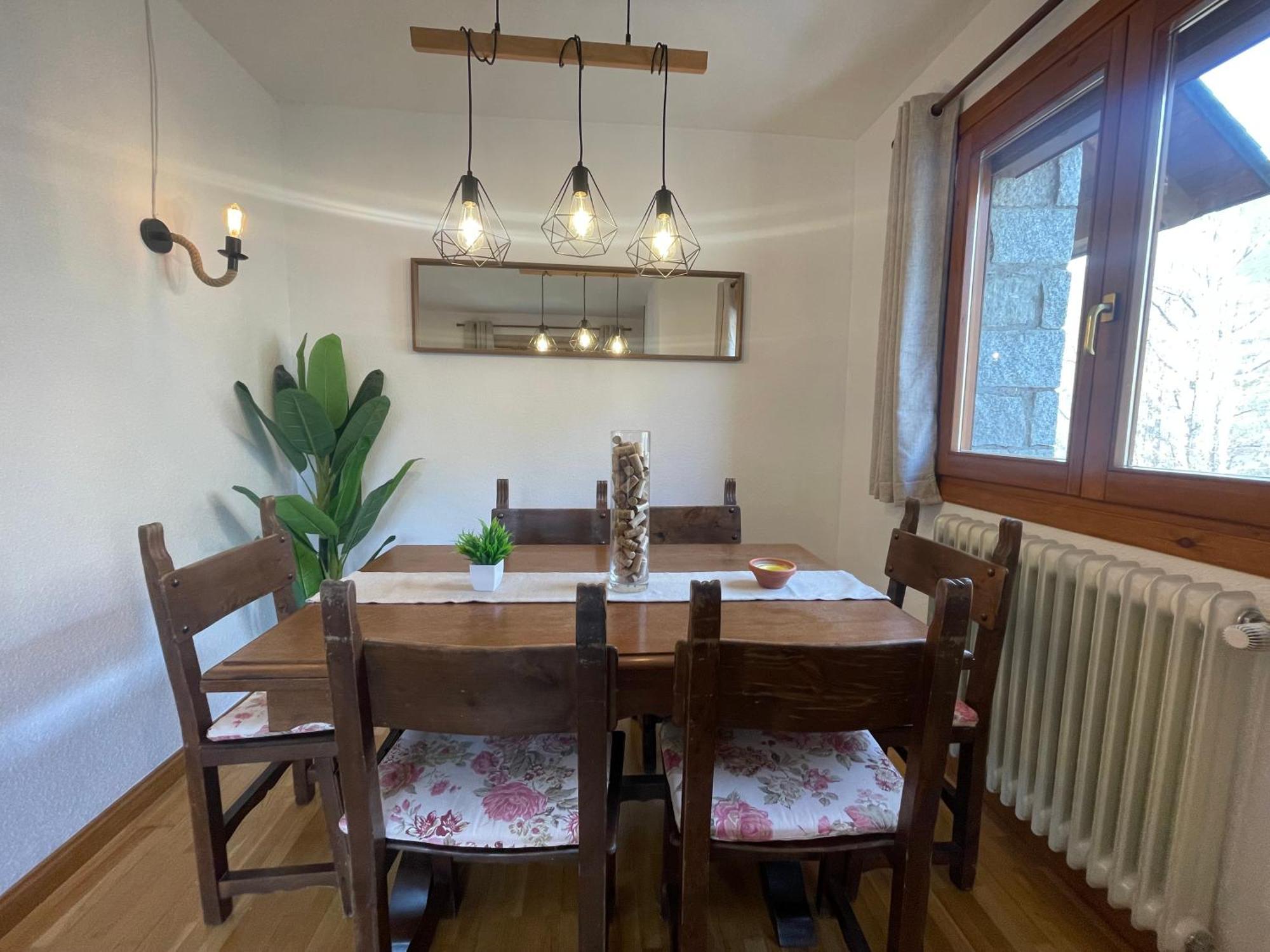 B13 - La Granja 2º - Villmor Apartment *